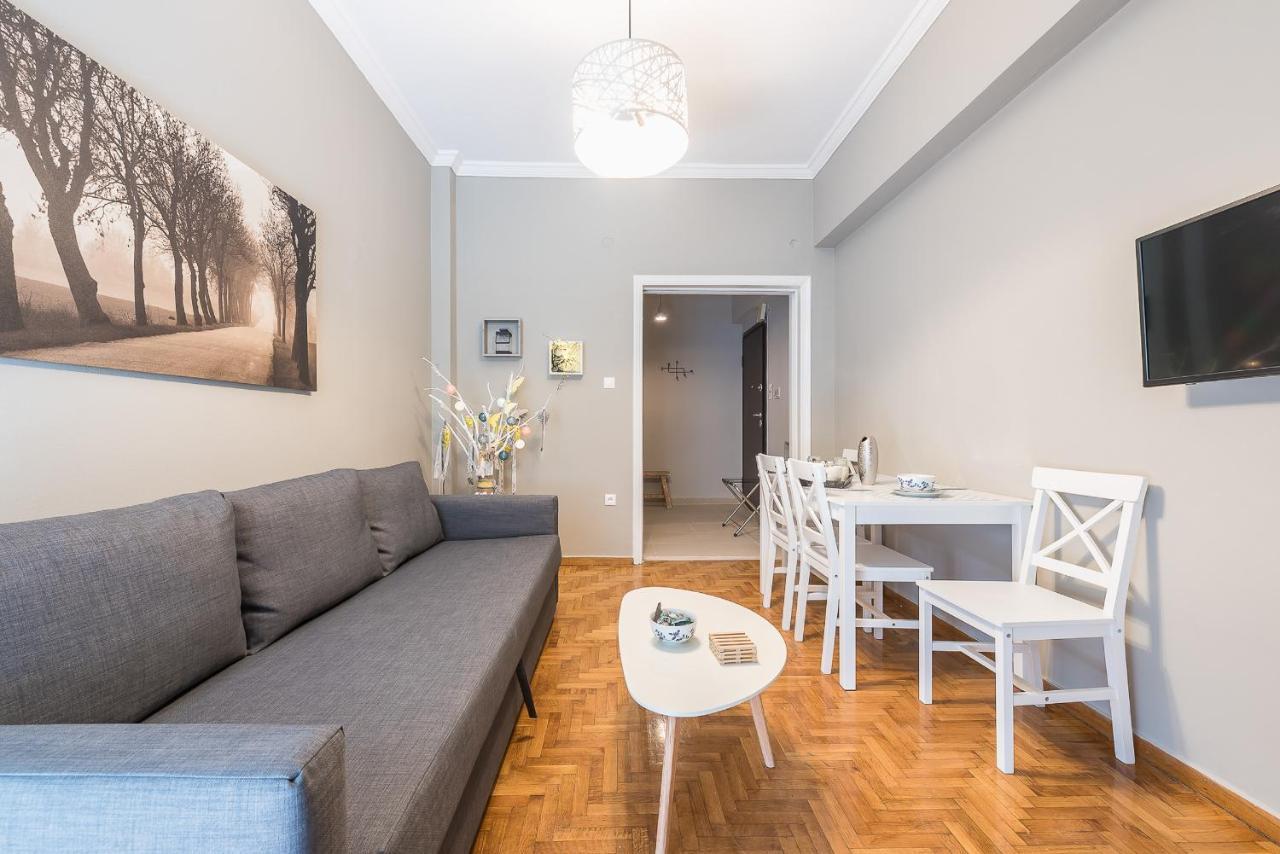 Modern City Apartment By Cloudkeys Atenas Exterior foto